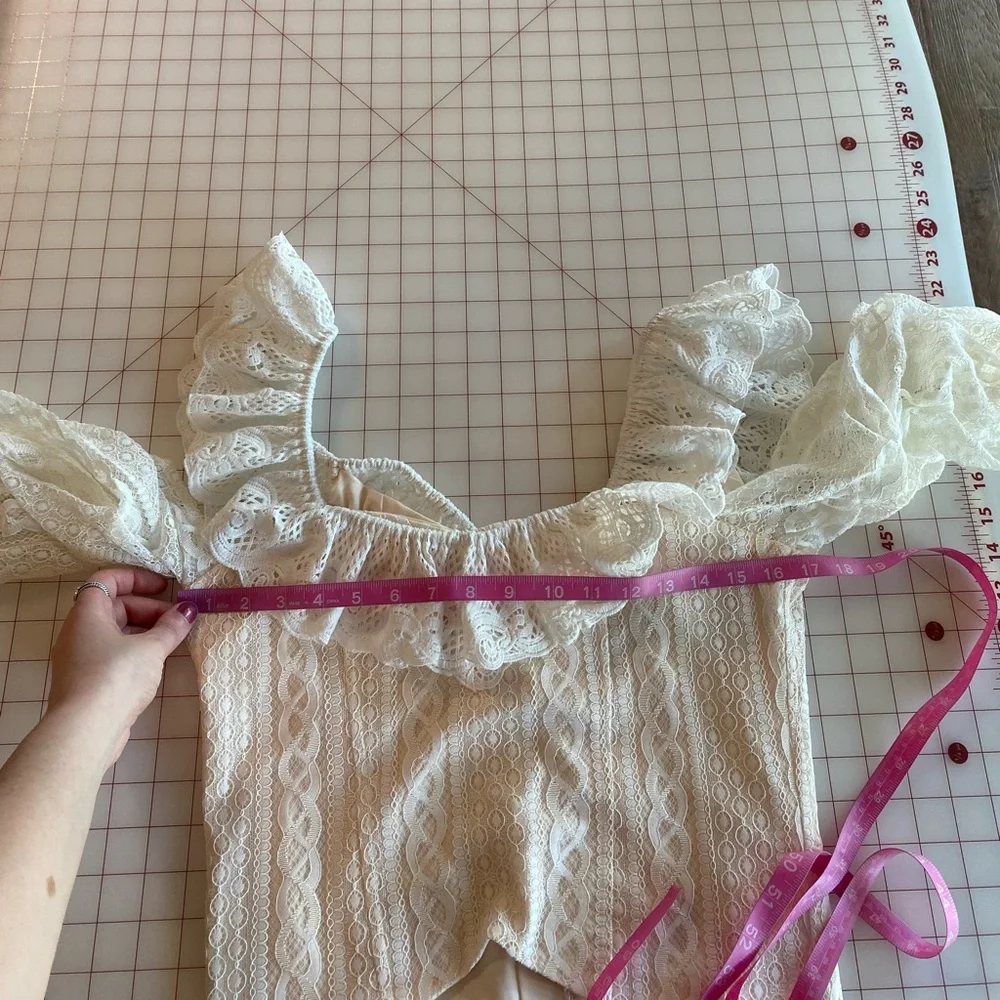 Anthropologie Love Encounter NWT size medium large cream & white lace boho